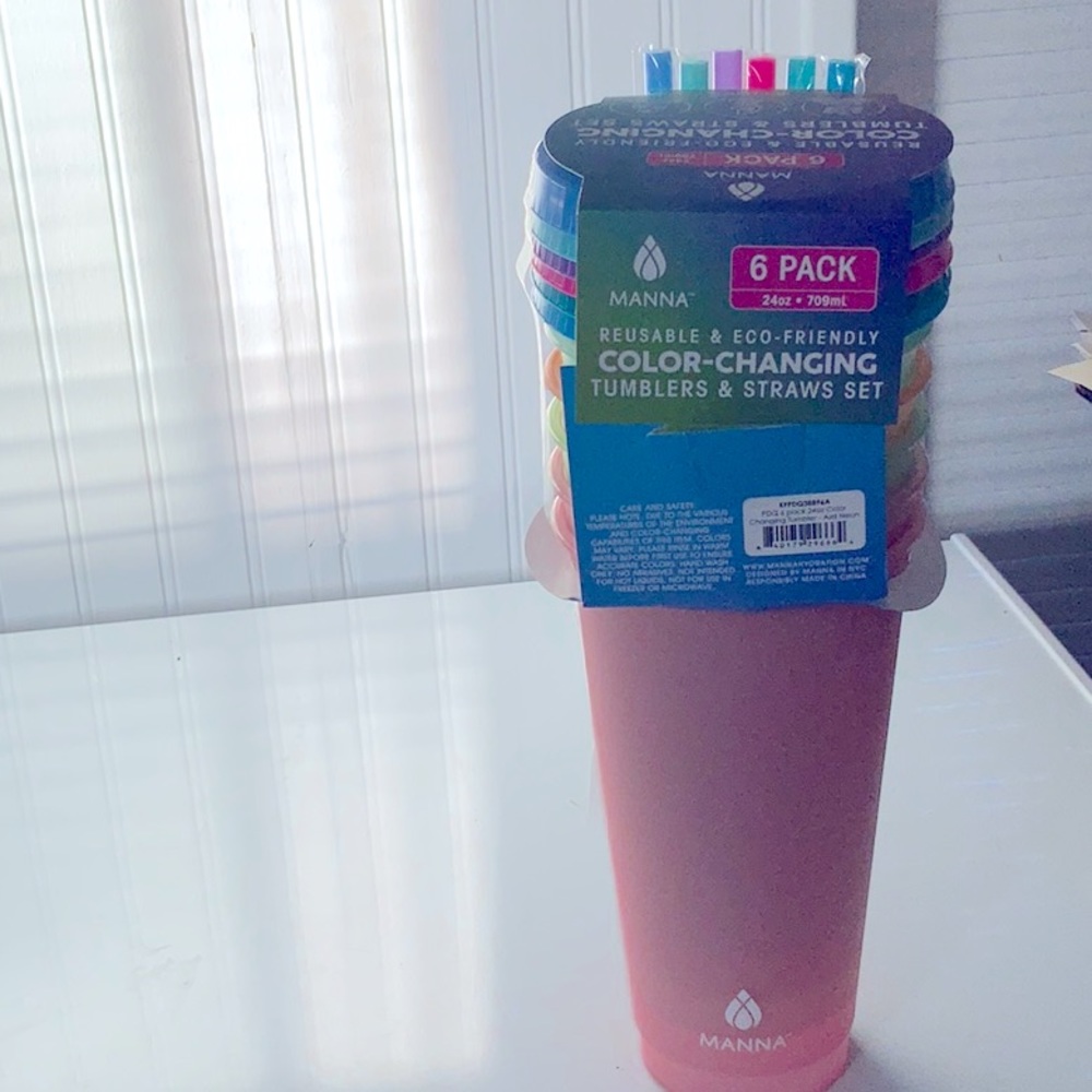 Color changing cups - Picture 2 of 2